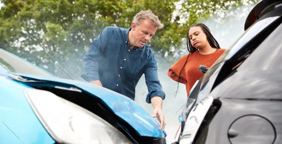 What Should I Do if I Witness a Car Accident?